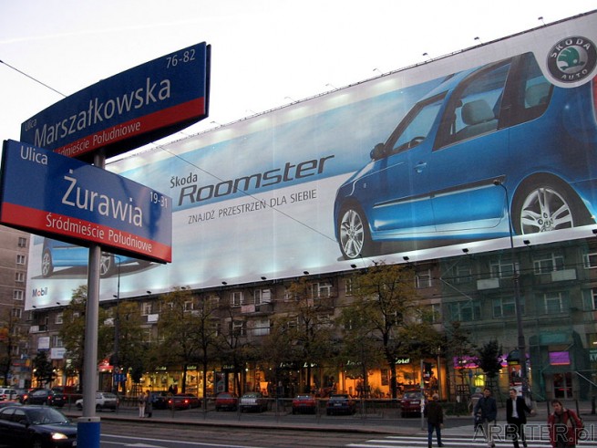 Archiwalna reklama z października 2006 - Skoda Roomster i Marszałkowska róg Żurawia